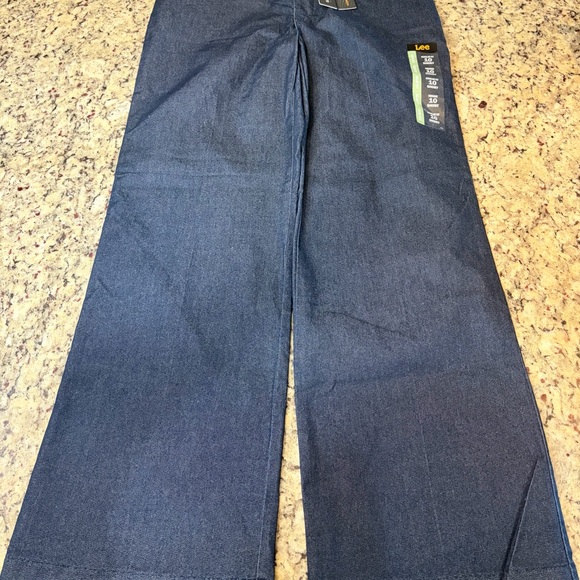 Lee Women's Indigo Blue Mid Rise Regular Fit Trousers - Picture 4 of 9